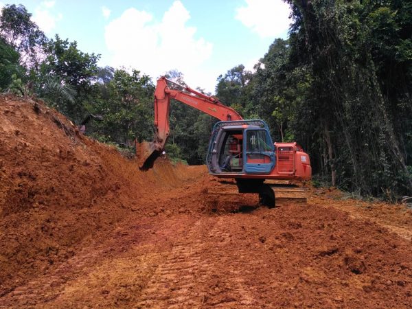 Pembangunan Jalan Majo - Nyandong